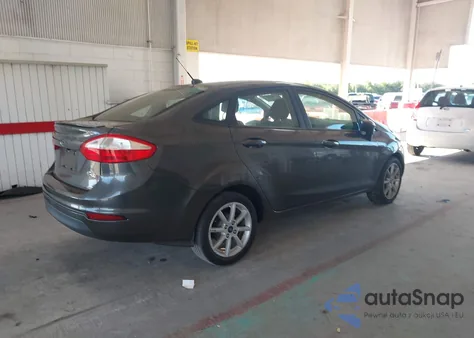 2019 Ford Fiesta Se z USA, uszkodzony, nr VIN 3FADP4BJ6KM138691